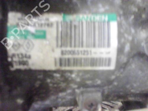 Used AC compressor RENAULT CLIO III (BR0/1, CR0/1) [2005-2014]  19884137