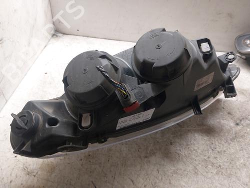 Right headlight PEUGEOT 307 (3A/C) 1.6 16V | BP24313819C29 