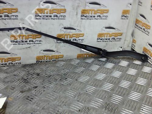 Used Front windshield wiper arm OPEL CORSA D (S07) 1.2 (L08, L68) (80 hp) 19884462