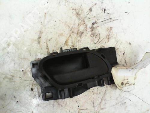Used Front right interior door handle PEUGEOT EXPERT Van (V_) 2.0 BlueHDi 120 (122 hp) 21975155