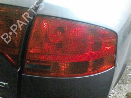 Højre baglygte AUDI A4 B7 (8EC) [2004-2009]  19895550