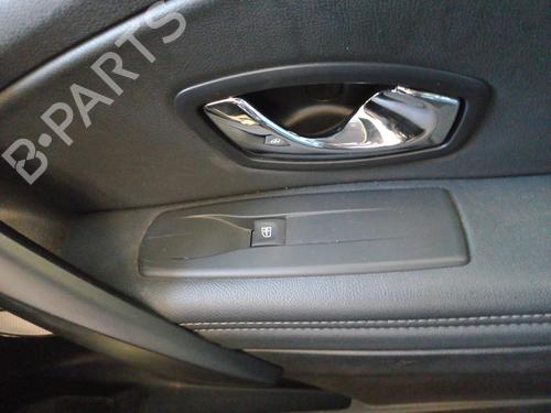 Used Right front window switch RENAULT MEGANE III Hatchback (BZ0/1_, B3_) 1.5 dCi (BZ09, BZ0D, BZ1W, BZ29, BZ14) (110 hp) 27276373