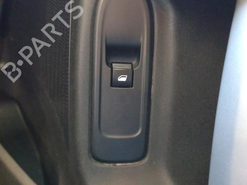 right-front-window-switch-citroen-c3-ii-sc_-2009-28682397 main image