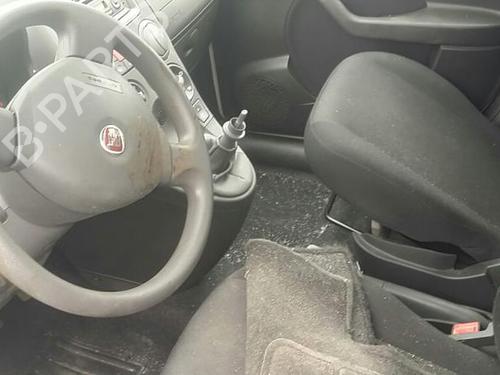 Third brake light FIAT PANDA (169_) 1.2 (169AXF2A, 169AXF1A) | BP19891034L11 