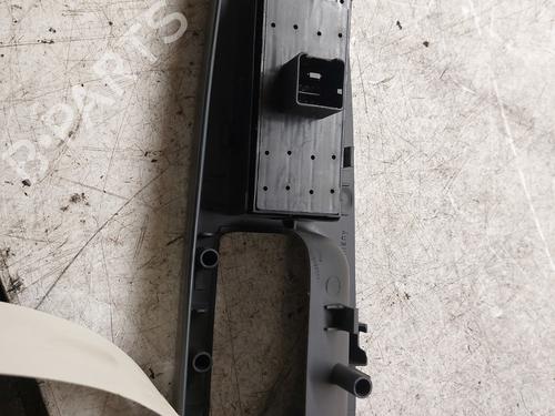 Left front window switch VW TOURAN (1T1, 1T2) 2.0 TDI 16V | BP22235449I27 