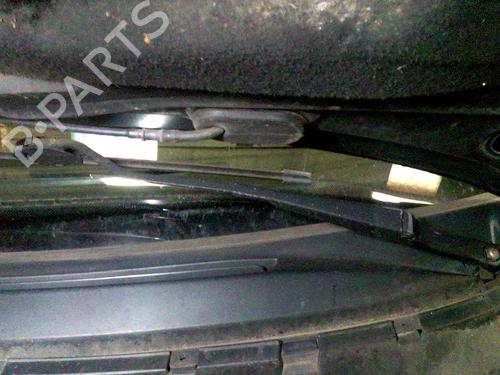 Used Front windshield wiper arm SEAT IBIZA II (6K1) 1.9 TDI (110 hp) 19889417