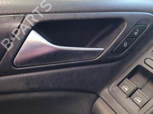 Used Front left interior door handle VW GOLF VI (5K1) 1.6 TDI (105 hp) 22234623