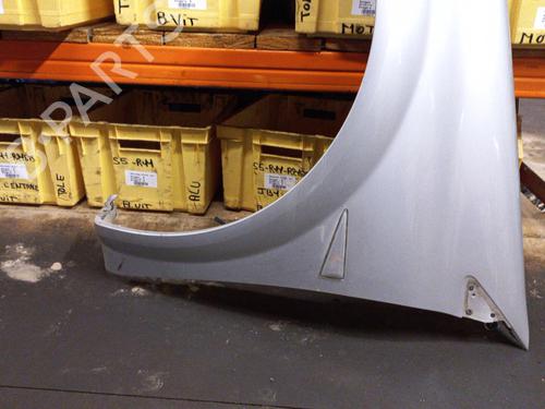 Used Left front fenders RENAULT MEGANE II Estate (KM0/1_) 1.5 dCi (KM1F) (86 hp) 21980181
