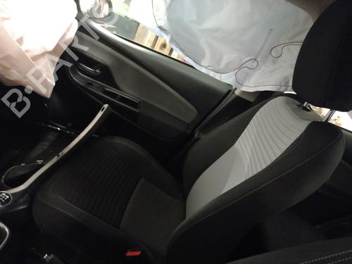 Right front seat TOYOTA YARIS (_P13_) 1.0 (KSP130) 710730U410B1