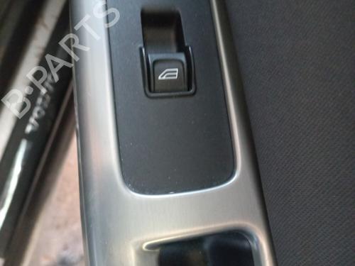 Used Right front window switch VOLVO V50 (545) 2.0 D (136 hp) 27651086