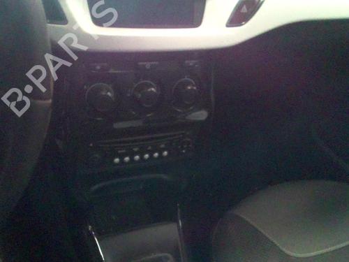 Airco bedieningspaneel CITROËN C3 II (SC_) 1.6 HDi (92 hp) 19883423
