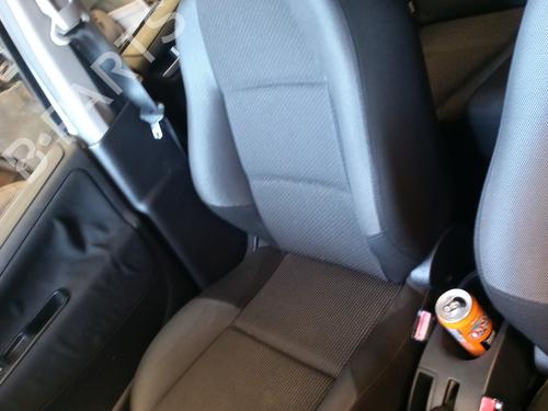 Sæde højre fortil PEUGEOT 207 (WA_, WC_) 1.4 HDi (68 hp) 27380614