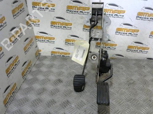 Used Pedal Pedal RENAULT KANGOO Express (FW0/1_) 1.5 dCi 70 (FW0A, KW0V) (68 hp) 21978774 21978774