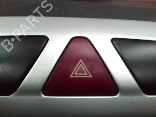 Used Warning switch PEUGEOT 307 CC (3B) 2.0 HDi 135 (136 hp) 21982044