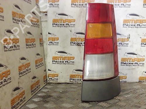 Used Right taillight RENAULT SUPER 5 (B/C40_) 1.4 (B/C403) (71 hp) 21978211