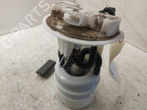 Used Fuel pump RENAULT TWINGO II (CN0_) [2007-2025]  19887502