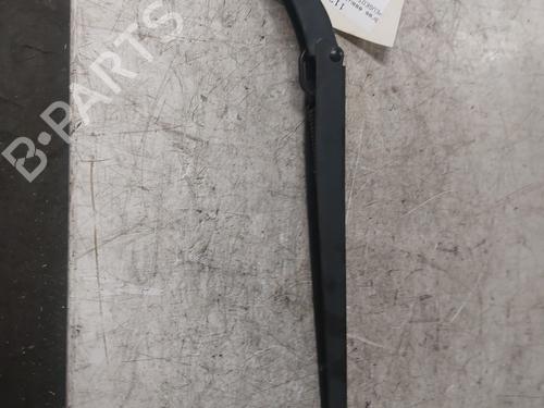 Front windshield wiper arm PEUGEOT 208 II (UB_, UP_, UW_, UJ_) 1.5 BlueHDI 100 | BP24501534C143 