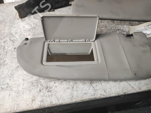 Used Right sun visor PEUGEOT 206 Hatchback (2A/C) 1.1 i (60 hp) 21996139