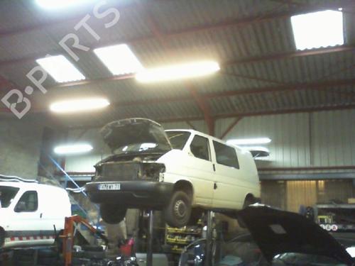 Windscreen washer tank VW TRANSPORTER T4 Van (70A, 70H, 7DA, 7DH) 2.5 TDI | BP21976027C113 