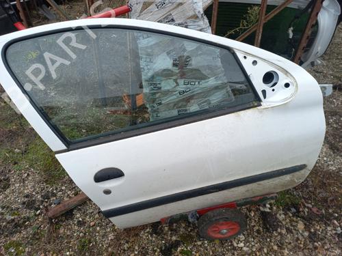 Right front door PEUGEOT 206+ (2L_, 2M_) 1.4 HDi eco 70 | BP25600559C3 