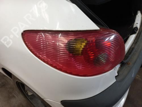 Used Left taillight PEUGEOT 206 Hatchback (2A/C) 1.1 i (60 hp) 27810480