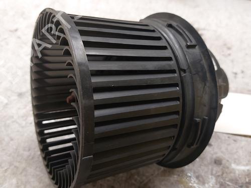 Used Heater blower motor PEUGEOT 508 SW I (8E_) 2.0 HDi (140 hp) 21993673