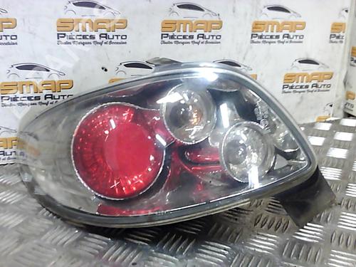 Used Left taillight PEUGEOT 206 Hatchback (2A/C) [1998-2012]  19895622