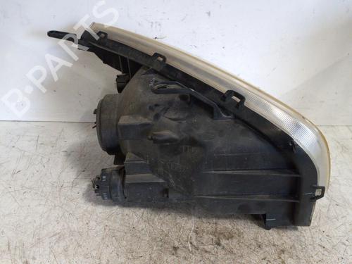 Scheinwerfer links TOYOTA RAV 4 II (_A2_) 2.0 D 4WD (CLA20_, CLA21_, CLA20R, CLA21R) | BP21982621C28 