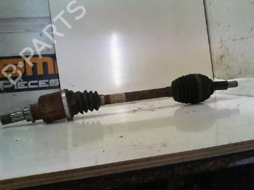 Arbre de transmission avant gauche RENAULT CLIO III (BR0/1, CR0/1) [2005-2014]  19896261