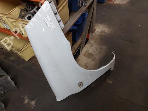 Used Right front fenders RENAULT CLIO II (BB_, CB_) 1.5 dCi (B/CB07) (65 hp) 21998132
