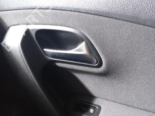 Høyre foran invendig håndtak VW POLO V (6R1, 6C1) 1.2 (70 hp) 25895033