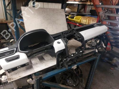 Used Dashboard RENAULT CLIO V (B7_) [2019-2025]  21987044