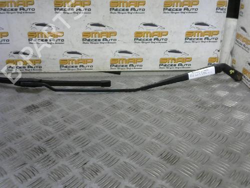 Used Front windshield wiper arm VW GOLF IV (1J1) 1.9 TDI (110 hp) 19890383