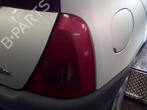 Used Right taillight RENAULT CLIO II (BB_, CB_) [1998-2016]  19894622
