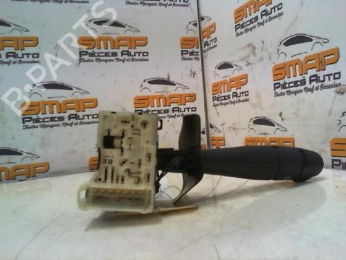 Used Steering column stalk RENAULT CLIO II (BB_, CB_) [1998-2016]  19891493