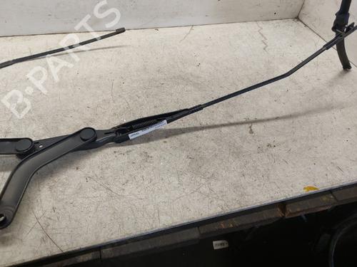 Used Front windshield wiper arm FORD C-MAX (DM2) 2.0 TDCi (136 hp) 19901230
