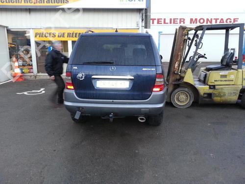 Left headlight MERCEDES-BENZ M-CLASS (W163) ML 270 CDI (163.113) | BP19899703C28 
