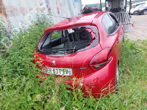 Right taillight PEUGEOT 208 I (CA_, CC_) 1.2 VTI 82 | BP27637384C35 