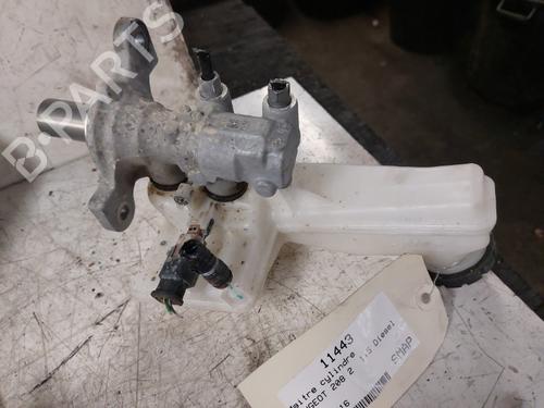 Used Brake master cylinder PEUGEOT 208 I (CA_, CC_) [2012-2020]  21992747