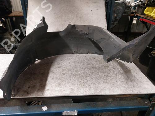 Used Wheel arch VW POLO (9N_, 9A_) 1.4 16V (75 hp) 20984008