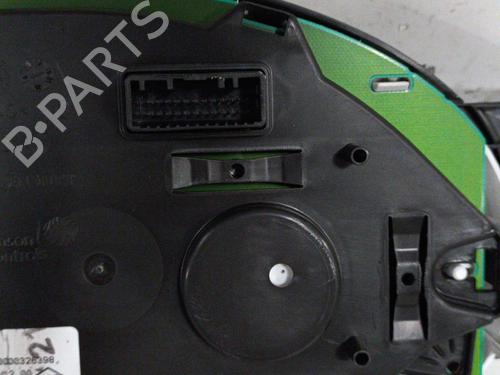 Used Instrument cluster DACIA SANDERO II 1.0 SCe 75 (B8JC, B8JD) (73 hp) 19893397