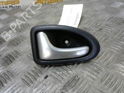 Used Front left interior door handle RENAULT CLIO II (BB_, CB_) 1.5 dCi (B/CB08) (82 hp) 21978699