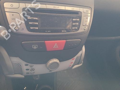 Used Warning switch PEUGEOT 107 (PM_, PN_) 1.0 (68 hp) 23949111