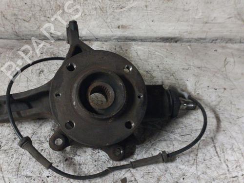 Used Left front steering knuckle PEUGEOT 307 (3A/C) [2000-2012]  19897319