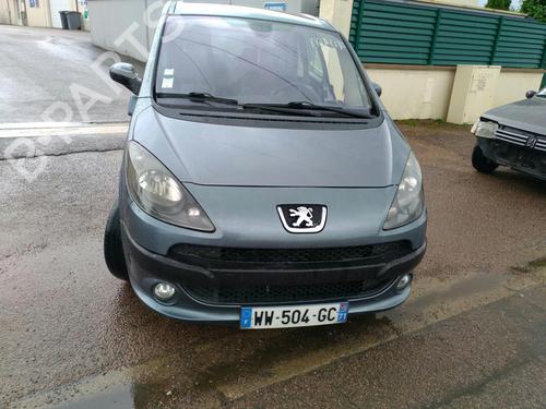 Right taillight PEUGEOT 1007 (KM_) 1.4 HDi | BP19883083C35 