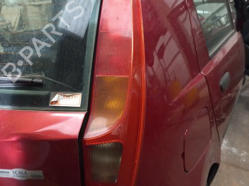 Used Right taillight FIAT PUNTO (188_) 1.3 JTD 16V (70 hp) 25701505