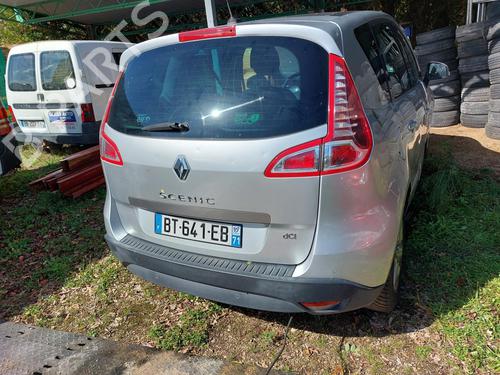 Left tailgate light RENAULT SCÉNIC III (JZ0/1_) 1.6 dCi (JZ00, JZ12) | BP19881899C79 