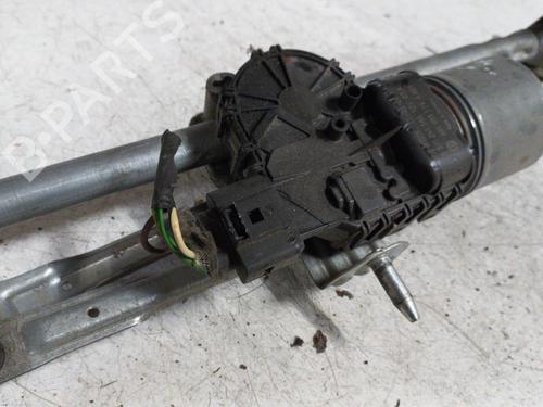 Used Front wiper motor SEAT IBIZA IV ST (6J8, 6P8) 1.6 TDI (90 hp) 19888322