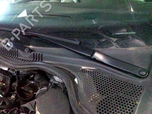 Used Front windshield wiper arm SEAT IBIZA IV (6J5, 6P1) 1.2 TDI (75 hp) 19883665