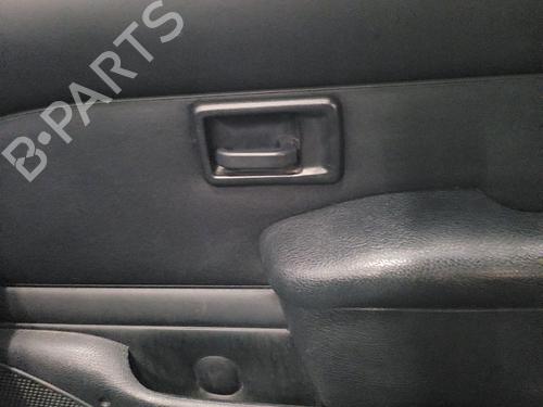 Høyre foran invendig håndtak PEUGEOT 106 II (1A_, 1C_) 1.4 i (75 hp) 22234813